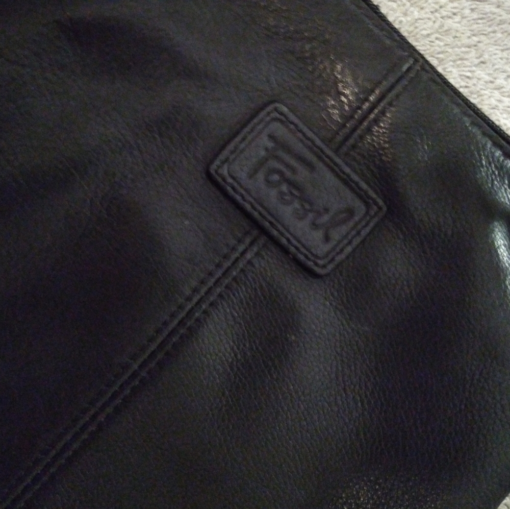Black Fossil Crossbody Purse